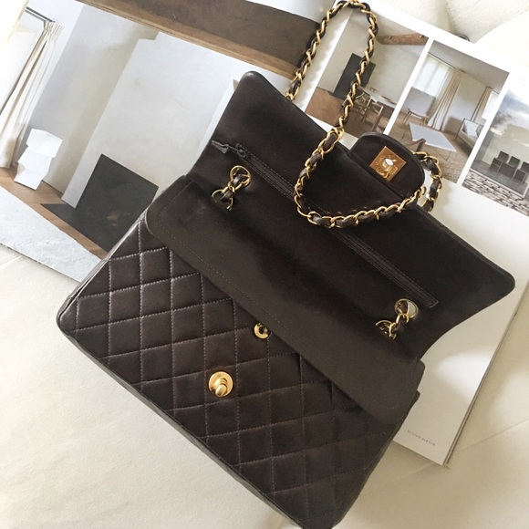 🎊2x HOST PICK🎊 Chanel Classic Medium Double Flap, Emergency Sale: PRICE FIRM - Picture 17 of 17
